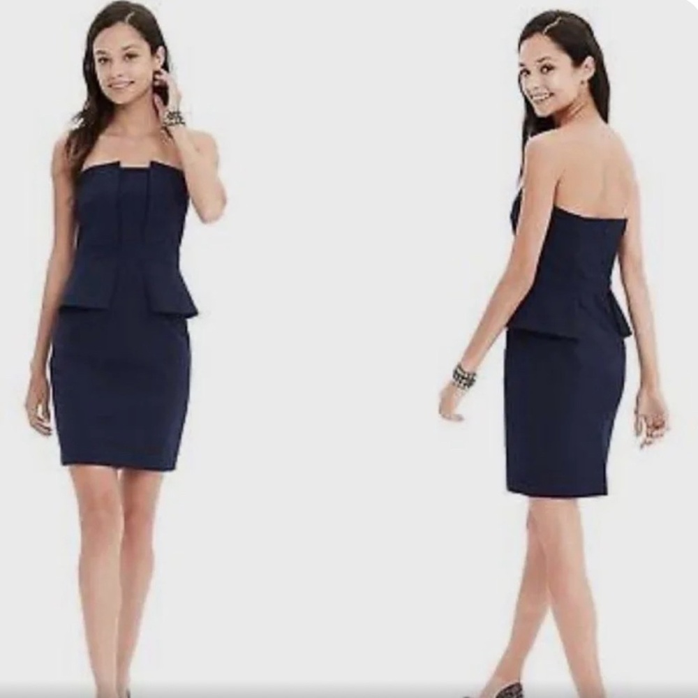 NWT Banana Republic, Blue Seersucker, Peplum, Strapless Cocktail Dress. Size 2.